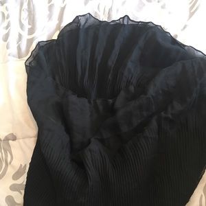 Long black scarf